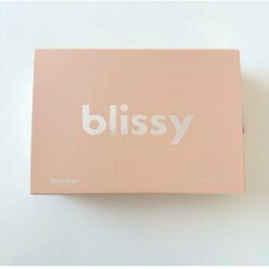 NWT Blissy 100% Mulberry Silk Pillowcase Standard Size - Champagne